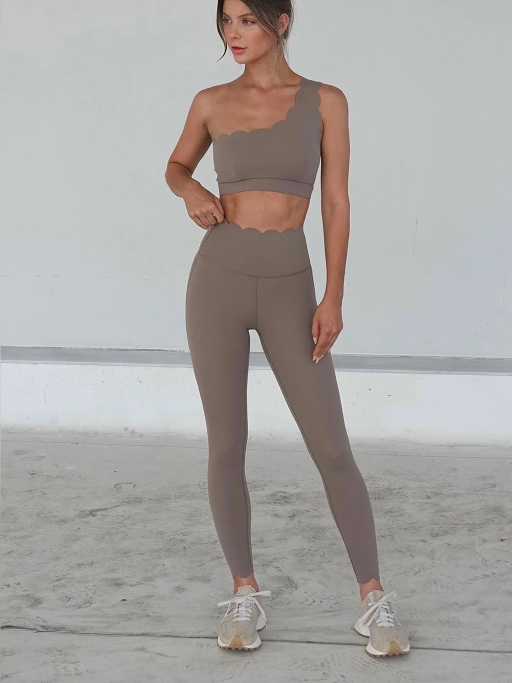 WISKII 7/8 High-Waist Energy Legging 🤎